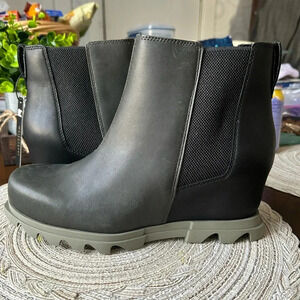 Sorel Joan of Arctic waterproof leather wedge boots sz 10.5 nwob